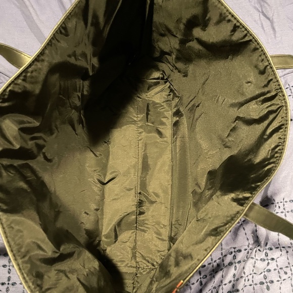 Victoria Secrets Bag - Picture 3 of 3